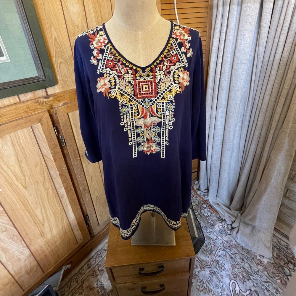 Embroidered Rayon Tunic  Boho Folk Style  RN 91017  Size M/L